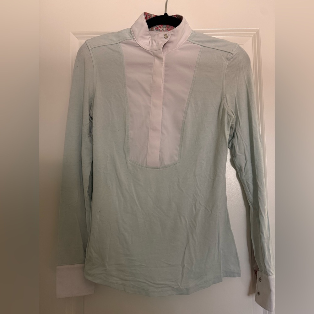 Chestnut Bay™ Spirit Liberty Long Sleeve Show Shirt in Small